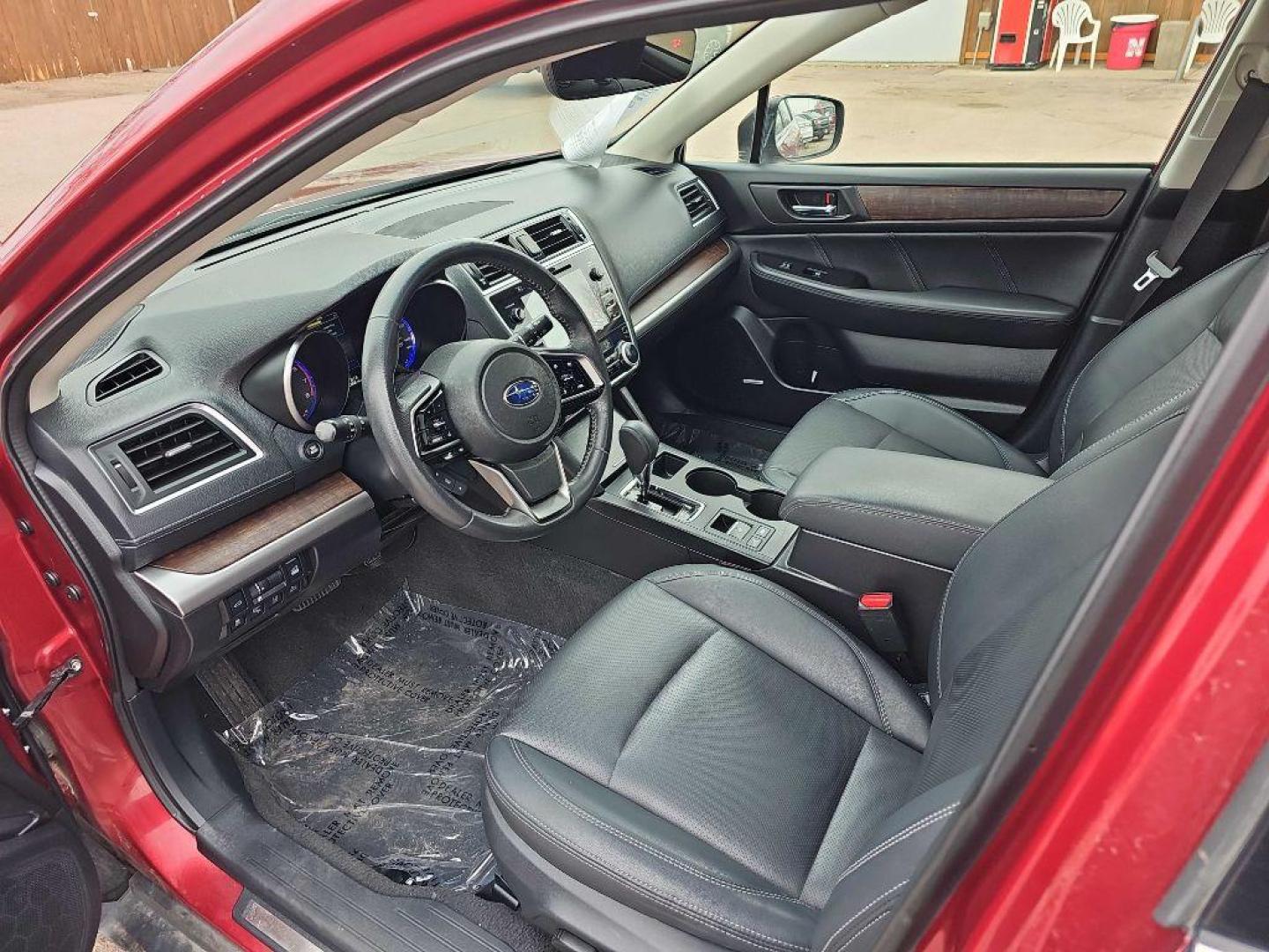 2019 MAROON SUBARU OUTBACK 2.5I LIMITED (4S4BSANC4K3) with an 2.5L engine, Continuously Variable transmission, located at 495 Old Highway 20 West, South Sioux City, NE, 68776, (402) 494-2677, 42.458408, -96.443512 - Photo#6