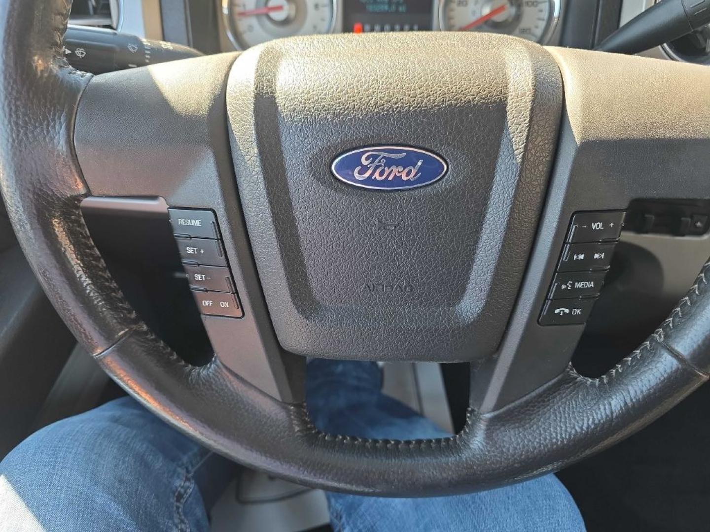 2010 WHITE FORD F150 SUPERCREW (1FTFW1EV9AF) with an 5.4L engine, Automatic transmission, located at 495 Old Highway 20 West, South Sioux City, NE, 68776, (402) 494-2677, 42.458408, -96.443512- Photo#13