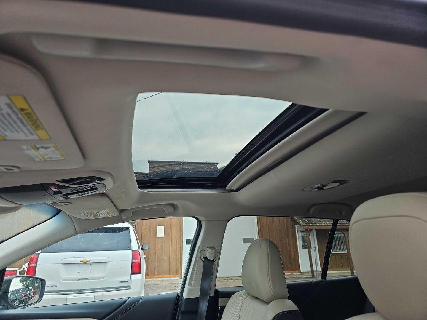 2020 WHITE SUBARU OUTBACK LIMITED (4S4BTANC8L3) with an 2.5L engine, Continuously Variable transmission, located at 495 Old Highway 20 West, South Sioux City, NE, 68776, (402) 494-2677, 42.458408, -96.443512 - Photo#10