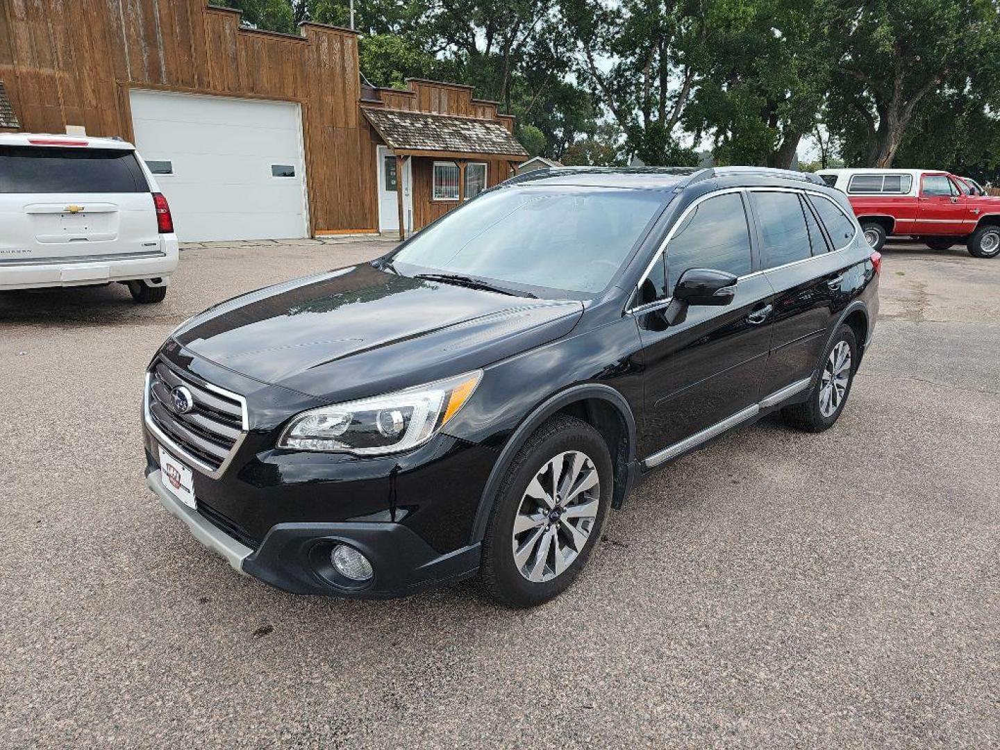 2017 BLACK SUBARU OUTBACK TOURING (4S4BSETCXH3) with an 3.6L engine, Continuously Variable transmission, located at 495 Old Highway 20 West, South Sioux City, NE, 68776, (402) 494-2677, 42.458408, -96.443512 - Photo#0