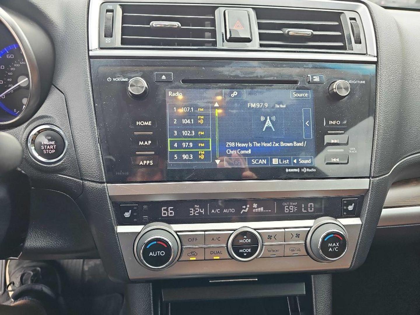 2017 BLACK SUBARU OUTBACK TOURING (4S4BSETCXH3) with an 3.6L engine, Continuously Variable transmission, located at 495 Old Highway 20 West, South Sioux City, NE, 68776, (402) 494-2677, 42.458408, -96.443512 - Photo#13