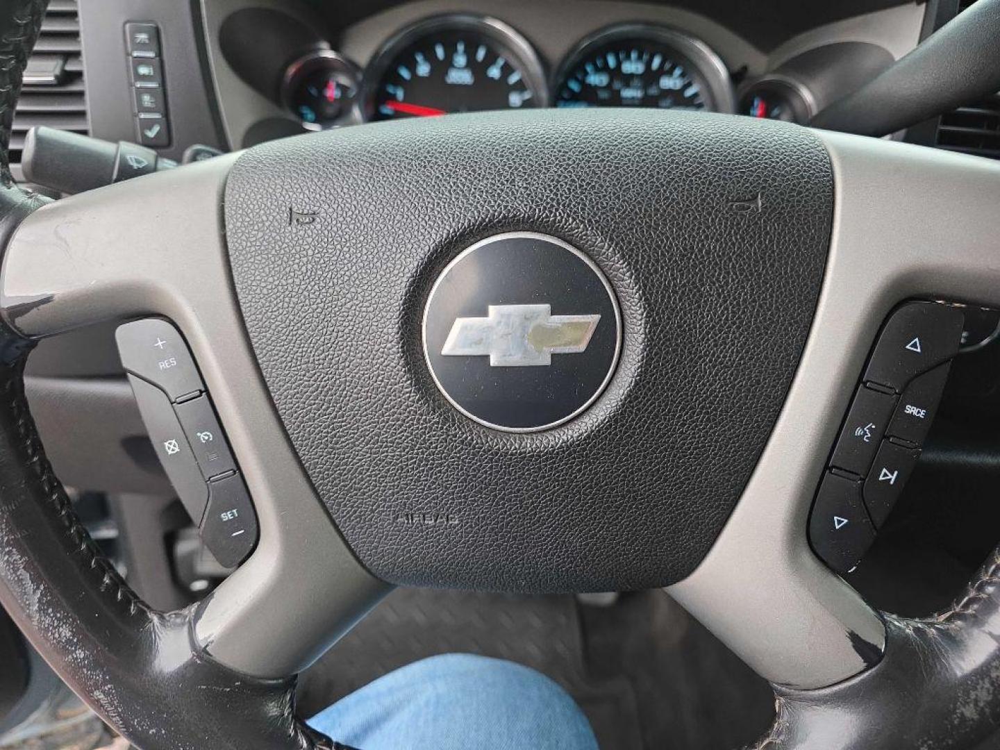 2008 BLUE CHEVROLET SILVERADO 1500 (1GCEK19Y88Z) with an 6.0L engine, Automatic transmission, located at 495 Old Highway 20 West, South Sioux City, NE, 68776, (402) 494-2677, 42.458408, -96.443512 - Photo#11