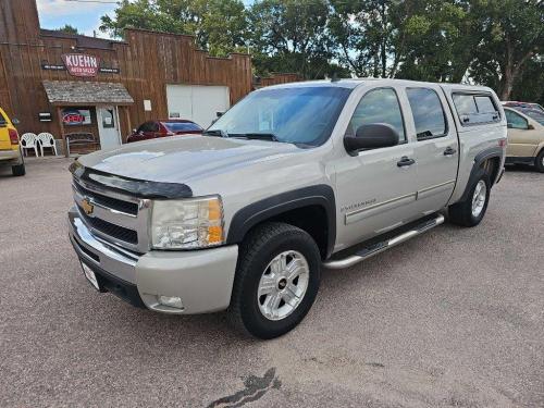 2009 CHEVROLET SILVERADO 1500 4DR