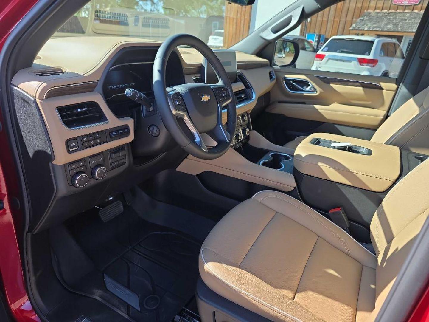 2024 RED CHEVROLET TAHOE 1500 PREMIER (1GNSKSKD2RR) with an 5.3L engine, Automatic transmission, located at 495 Old Highway 20 West, South Sioux City, NE, 68776, (402) 494-2677, 42.458408, -96.443512 - Photo#35