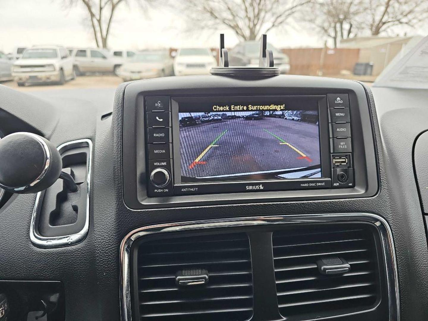 2019 BLACK DODGE GRAND CARAVAN SXT (2C4RDGCG3KR) with an 3.6L engine, Automatic transmission, located at 495 Old Highway 20 West, South Sioux City, NE, 68776, (402) 494-2677, 42.458408, -96.443512 - Photo#16