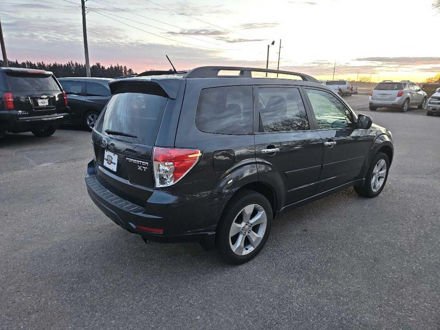 2013 GREY SUBARU FORESTER 2.5X (JF2SHGAC5DH) with an 2.5L engine, Automatic transmission, located at 495 Old Highway 20 West, South Sioux City, NE, 68776, (402) 494-2677, 42.458408, -96.443512 - Photo#3
