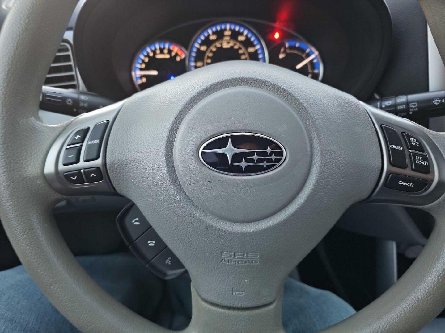 2013 GREY SUBARU FORESTER 2.5X (JF2SHGAC5DH) with an 2.5L engine, Automatic transmission, located at 495 Old Highway 20 West, South Sioux City, NE, 68776, (402) 494-2677, 42.458408, -96.443512 - Photo#6