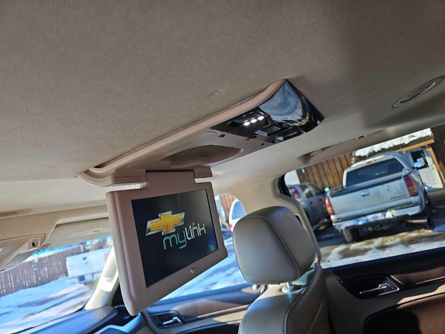 2011 SILVER JEEP GRAND CHEROKEE LAREDO (1J4RR4GG3BC) with an 3.6L engine, Automatic transmission, located at 495 Old Highway 20 West, South Sioux City, NE, 68776, (402) 494-2677, 42.458408, -96.443512 - Photo#39