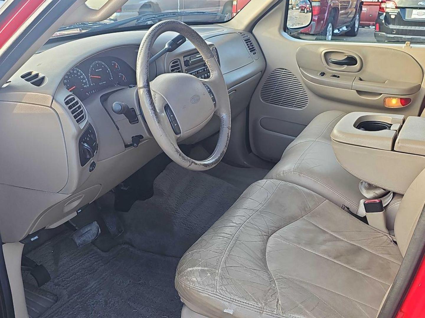 2001 RED FORD F150 SUPERCREW (1FTRW08L41K) with an 5.4L engine, Automatic transmission, located at 495 Old Highway 20 West, South Sioux City, NE, 68776, (402) 494-2677, 42.458408, -96.443512 - Photo#3