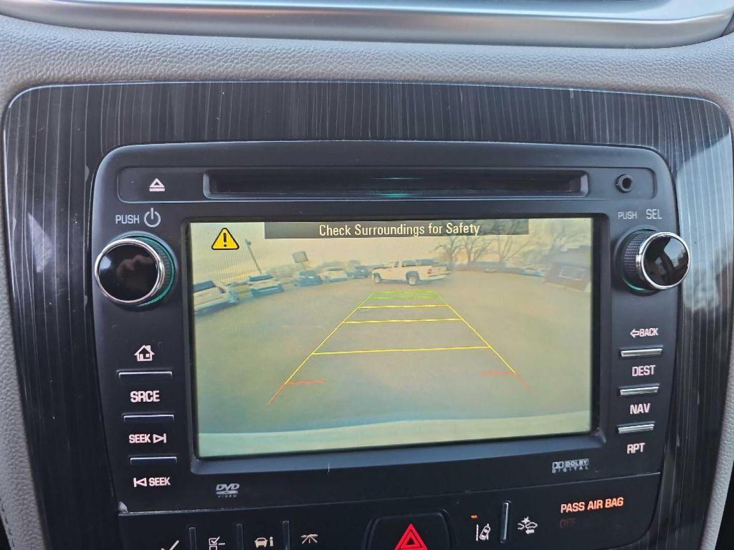 2016 WHITE CHEVROLET TRAVERSE LTZ (1GNKVJKD6GJ) with an 3.6L engine, Automatic transmission, located at 495 Old Highway 20 West, South Sioux City, NE, 68776, (402) 494-2677, 42.458408, -96.443512 - Photo#11