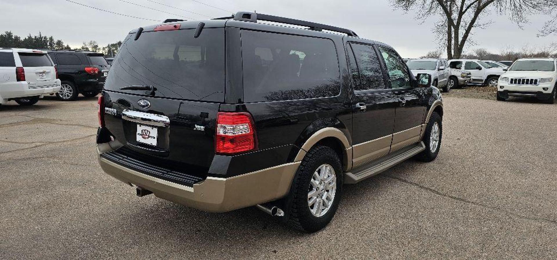 2013 BROWN FORD EXPEDITION EL XLT (1FMJK1J59DE) with an 5.4L engine, Automatic transmission, located at 495 Old Highway 20 West, South Sioux City, NE, 68776, (402) 494-2677, 42.458408, -96.443512 - Photo#2