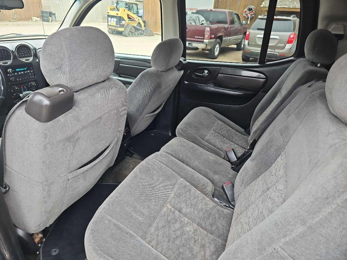 2005 BLACK GMC ENVOY XL (1GKET16S856) with an 4.2L engine, Automatic transmission, located at 495 Old Highway 20 West, South Sioux City, NE, 68776, (402) 494-2677, 42.458408, -96.443512 - Photo#7