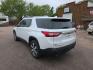 2018 WHITE CHEVROLET TRAVERSE LT (1GNEVHKW7JJ) with an 3.6L engine, Automatic transmission, located at 495 Old Highway 20 West, South Sioux City, NE, 68776, (402) 494-2677, 42.458408, -96.443512 - Photo#2