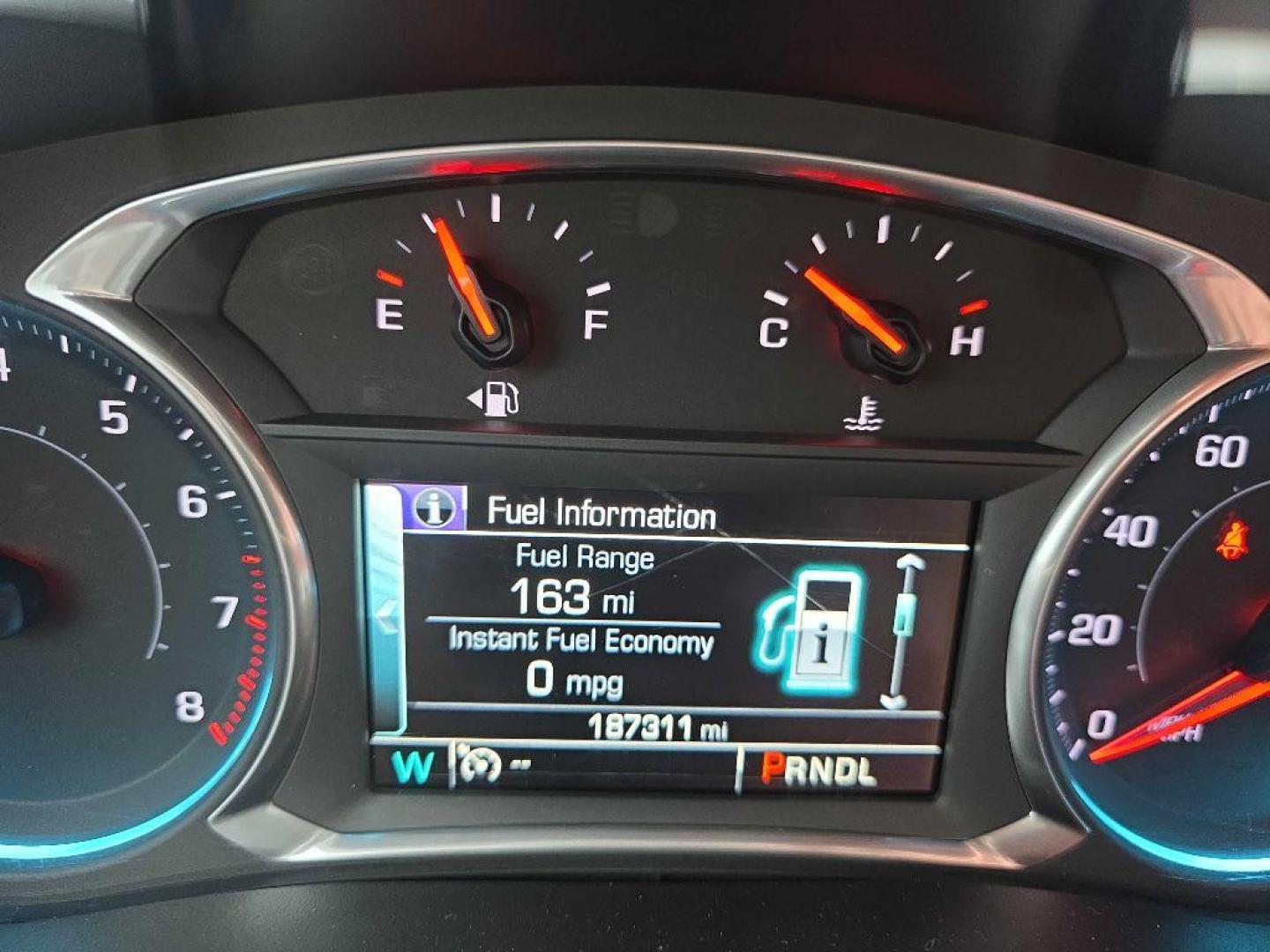 2018 WHITE CHEVROLET TRAVERSE LT (1GNEVHKW7JJ) with an 3.6L engine, Automatic transmission, located at 495 Old Highway 20 West, South Sioux City, NE, 68776, (402) 494-2677, 42.458408, -96.443512 - Photo#17