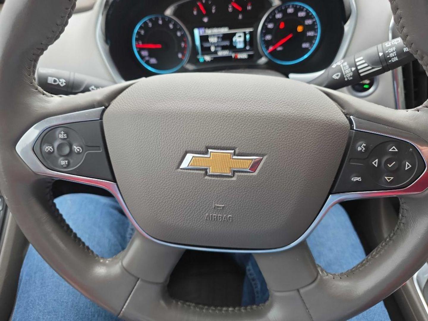 2018 WHITE CHEVROLET TRAVERSE LT (1GNEVHKW7JJ) with an 3.6L engine, Automatic transmission, located at 495 Old Highway 20 West, South Sioux City, NE, 68776, (402) 494-2677, 42.458408, -96.443512 - Photo#18