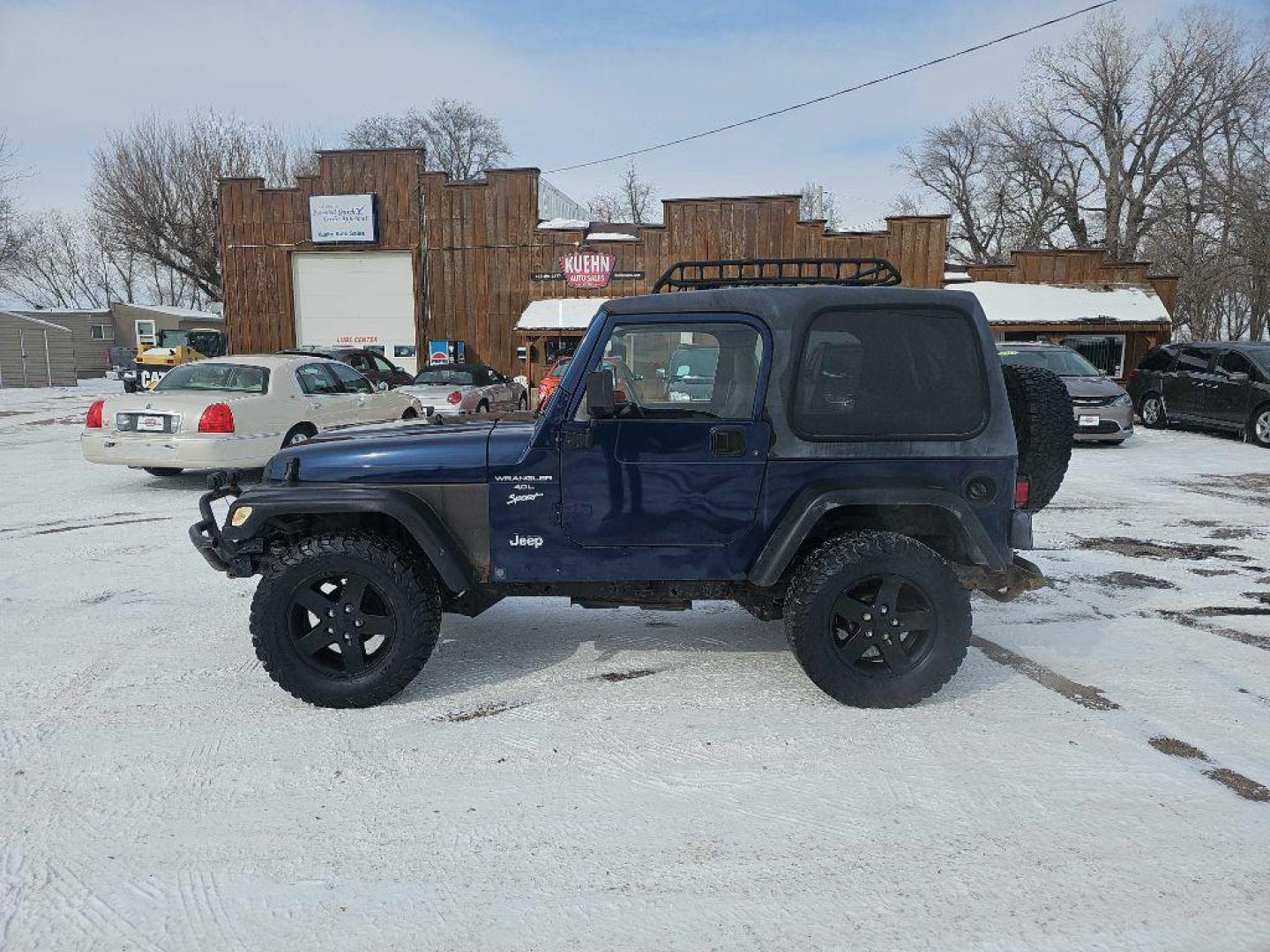2001 BLUE JEEP WRANGLER / TJ SPORT (1J4FA49S11P) with an 4.0L engine, Automatic transmission, located at 495 Old Highway 20 West, South Sioux City, NE, 68776, (402) 494-2677, 42.458408, -96.443512 - Photo#1