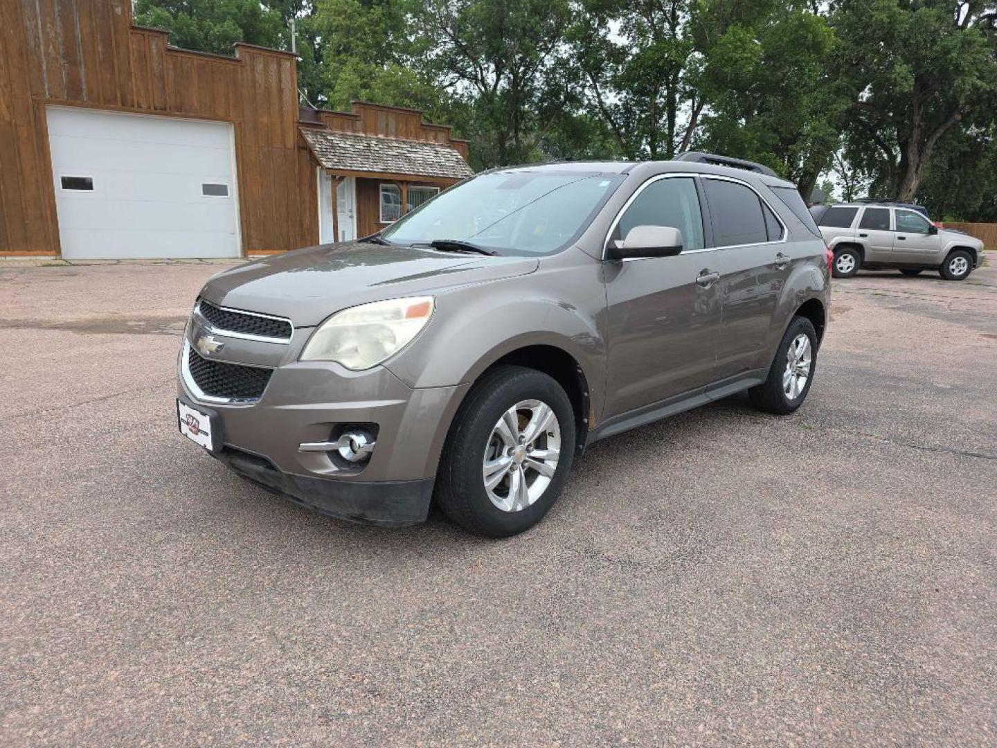2012 BRONZE CHEVROLET EQUINOX LT (2GNFLNEK8C6) with an 2.4L engine, Automatic transmission, located at 495 Old Highway 20 West, South Sioux City, NE, 68776, (402) 494-2677, 42.458408, -96.443512 - Photo#2