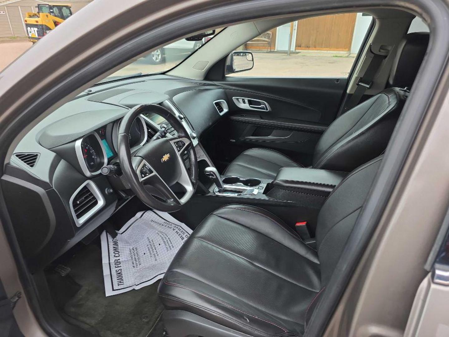 2012 BRONZE CHEVROLET EQUINOX LT (2GNFLNEK8C6) with an 2.4L engine, Automatic transmission, located at 495 Old Highway 20 West, South Sioux City, NE, 68776, (402) 494-2677, 42.458408, -96.443512 - Photo#5