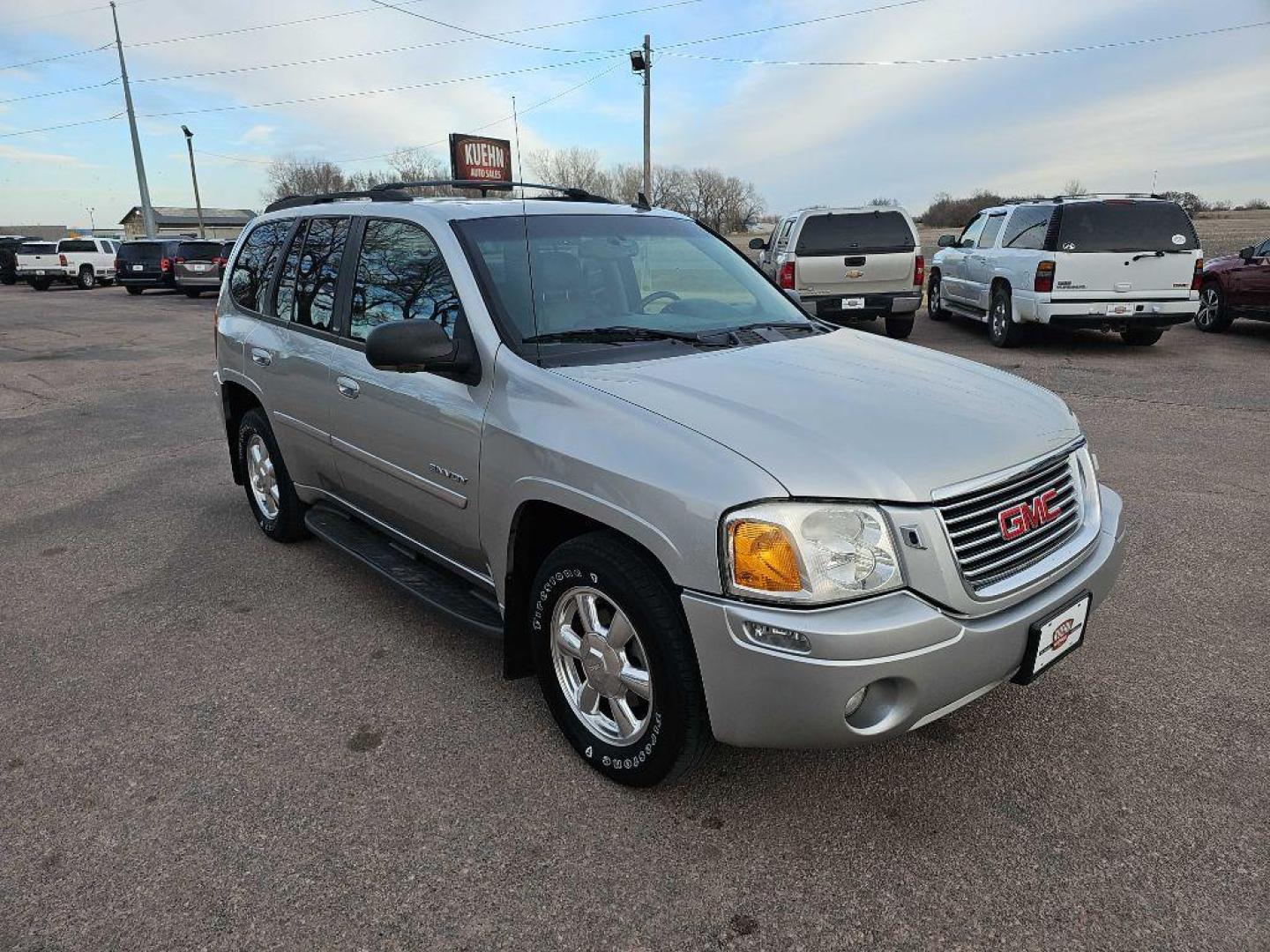 2006 SILVER GMC ENVOY (1GKDT13S962) with an 4.2L engine, Automatic transmission, located at 495 Old Highway 20 West, South Sioux City, NE, 68776, (402) 494-2677, 42.458408, -96.443512 - Photo#4