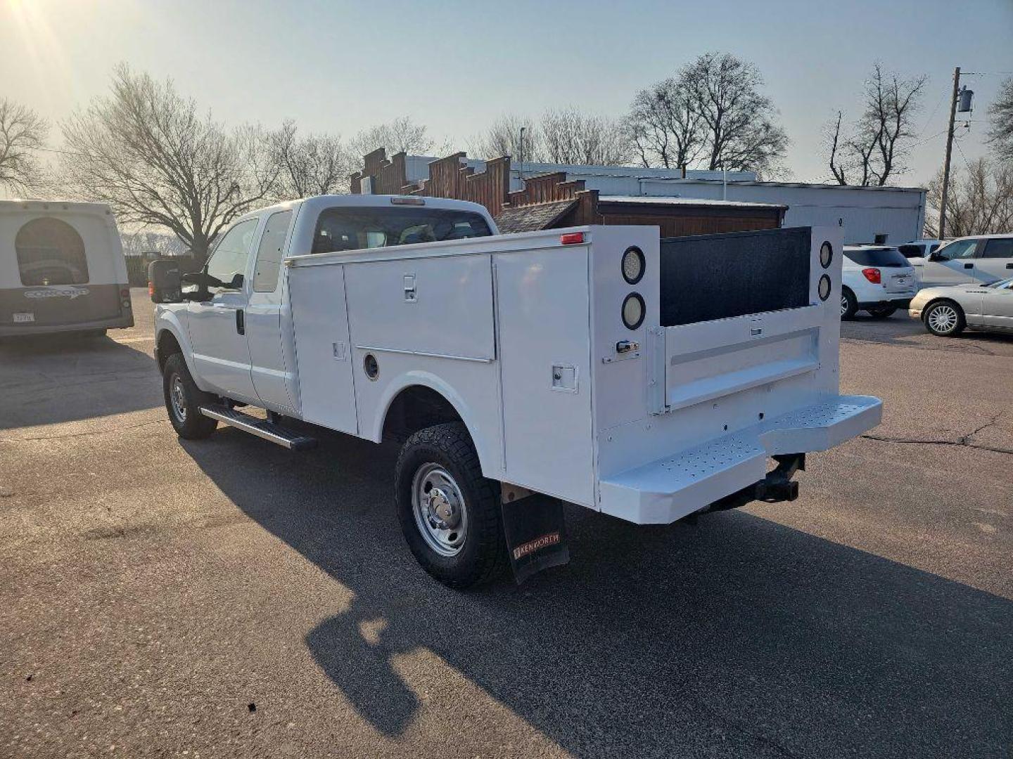 2012 WHITE FORD F350 SUPER DUTY (1FT7X3B69CE) with an 6.2L engine, Automatic transmission, located at 495 Old Highway 20 West, South Sioux City, NE, 68776, (402) 494-2677, 42.458408, -96.443512 - Photo#2