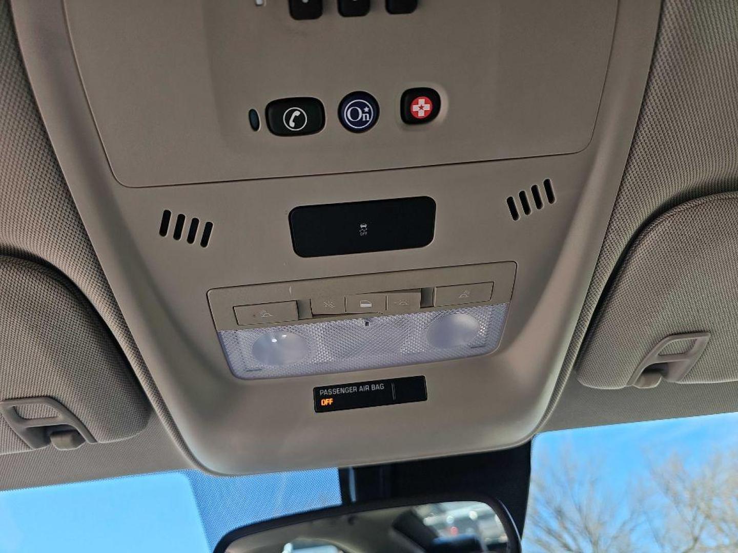 2012 GREY CHEVROLET VOLT (1G1RF6E40CU) with an 1.4L engine, Automatic transmission, located at 495 Old Highway 20 West, South Sioux City, NE, 68776, (402) 494-2677, 42.458408, -96.443512 - Photo#10