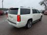 2015 WHITE CHEVROLET SUBURBAN 1500 LTZ (1GNSKKKC4FR) with an 5.3L engine, Automatic transmission, located at 495 Old Highway 20 West, South Sioux City, NE, 68776, (402) 494-2677, 42.458408, -96.443512 - Photo#3