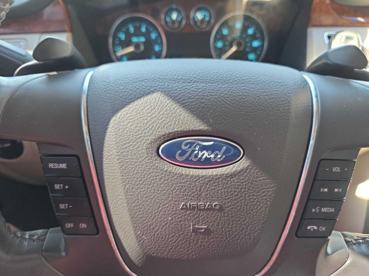 2012 WHITE FORD FLEX LIMITED (2FMHK6DT9CB) with an 3.5L engine, Automatic transmission, located at 495 Old Highway 20 West, South Sioux City, NE, 68776, (402) 494-2677, 42.458408, -96.443512 - Photo#13