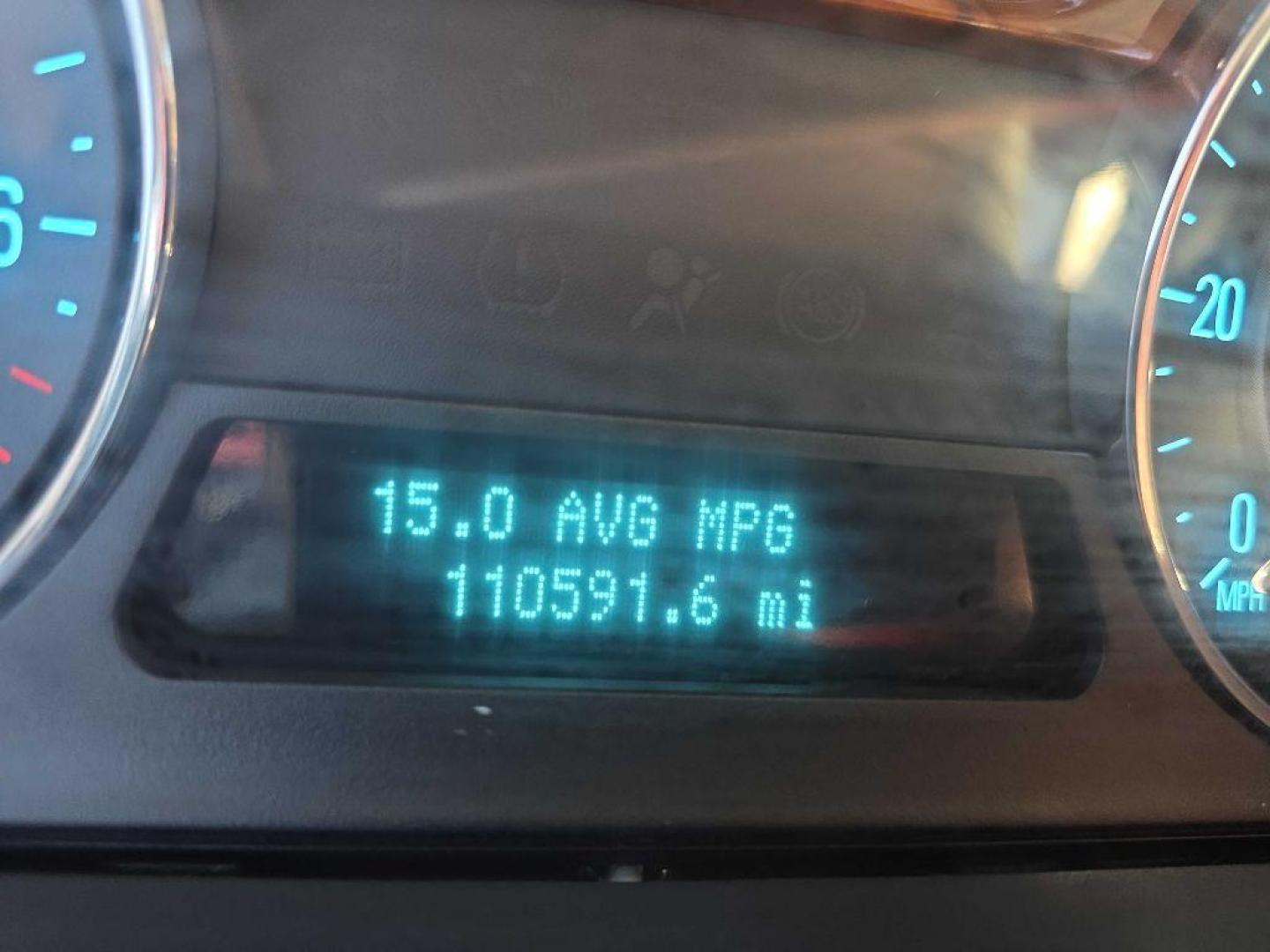 2012 WHITE FORD FLEX LIMITED (2FMHK6DT9CB) with an 3.5L engine, Automatic transmission, located at 495 Old Highway 20 West, South Sioux City, NE, 68776, (402) 494-2677, 42.458408, -96.443512 - Photo#14