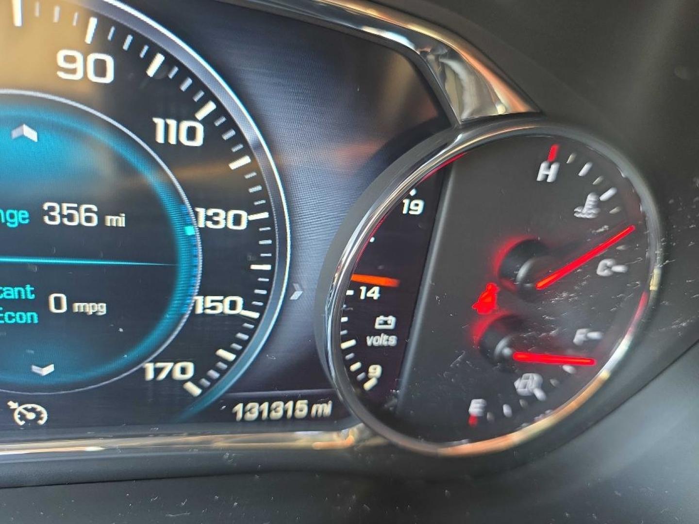 2018 SILVER GMC ACADIA DENALI (1GKKNXLS4JZ) with an 3.6L engine, Automatic transmission, located at 495 Old Highway 20 West, South Sioux City, NE, 68776, (402) 494-2677, 42.458408, -96.443512- Photo#14
