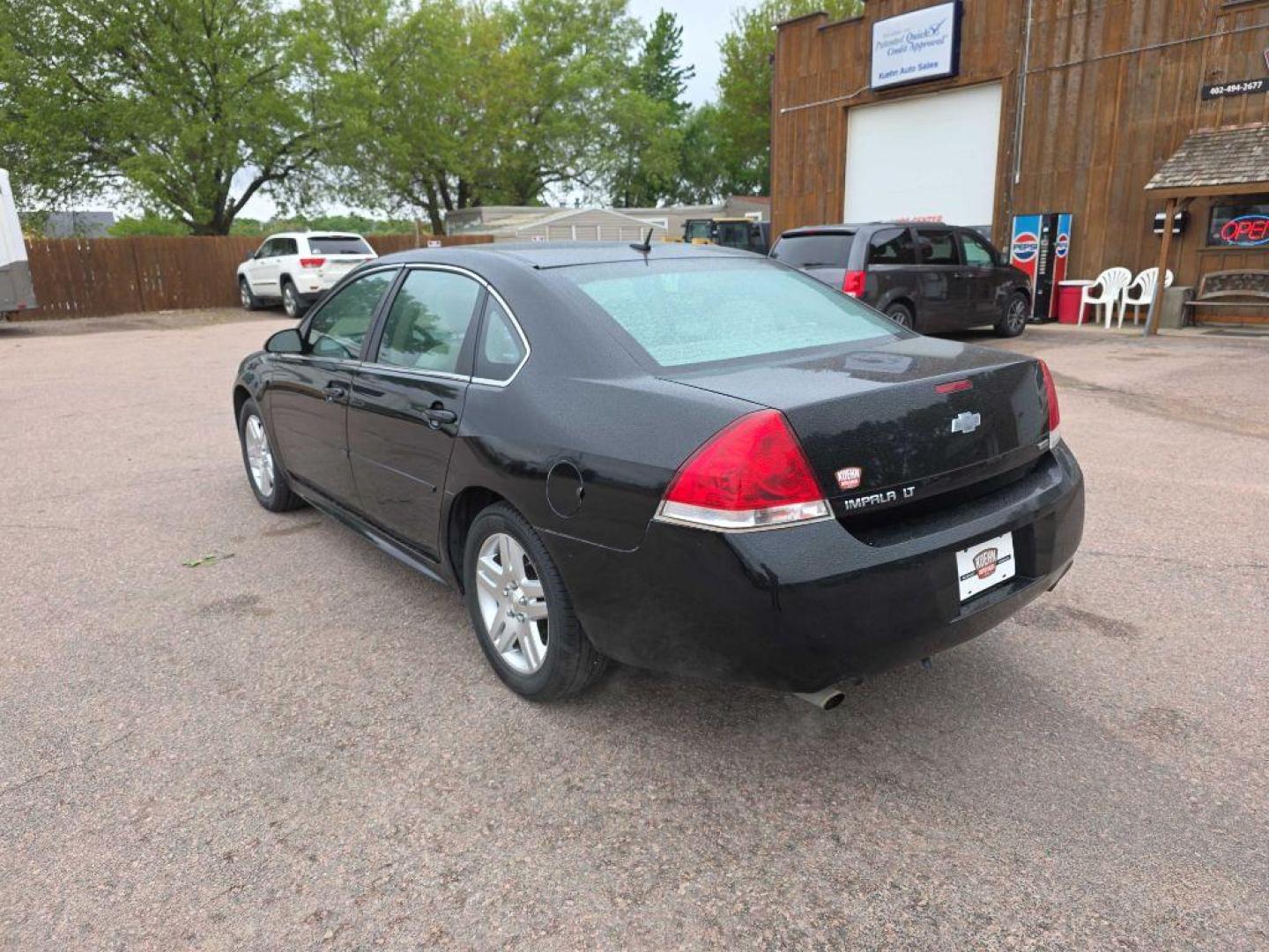 2014 BLACK CHEVROLET IMPALA LIMITED LT (2G1WB5E39E1) with an 3.6L engine, Automatic transmission, located at 495 Old Highway 20 West, South Sioux City, NE, 68776, (402) 494-2677, 42.458408, -96.443512 - Photo#2