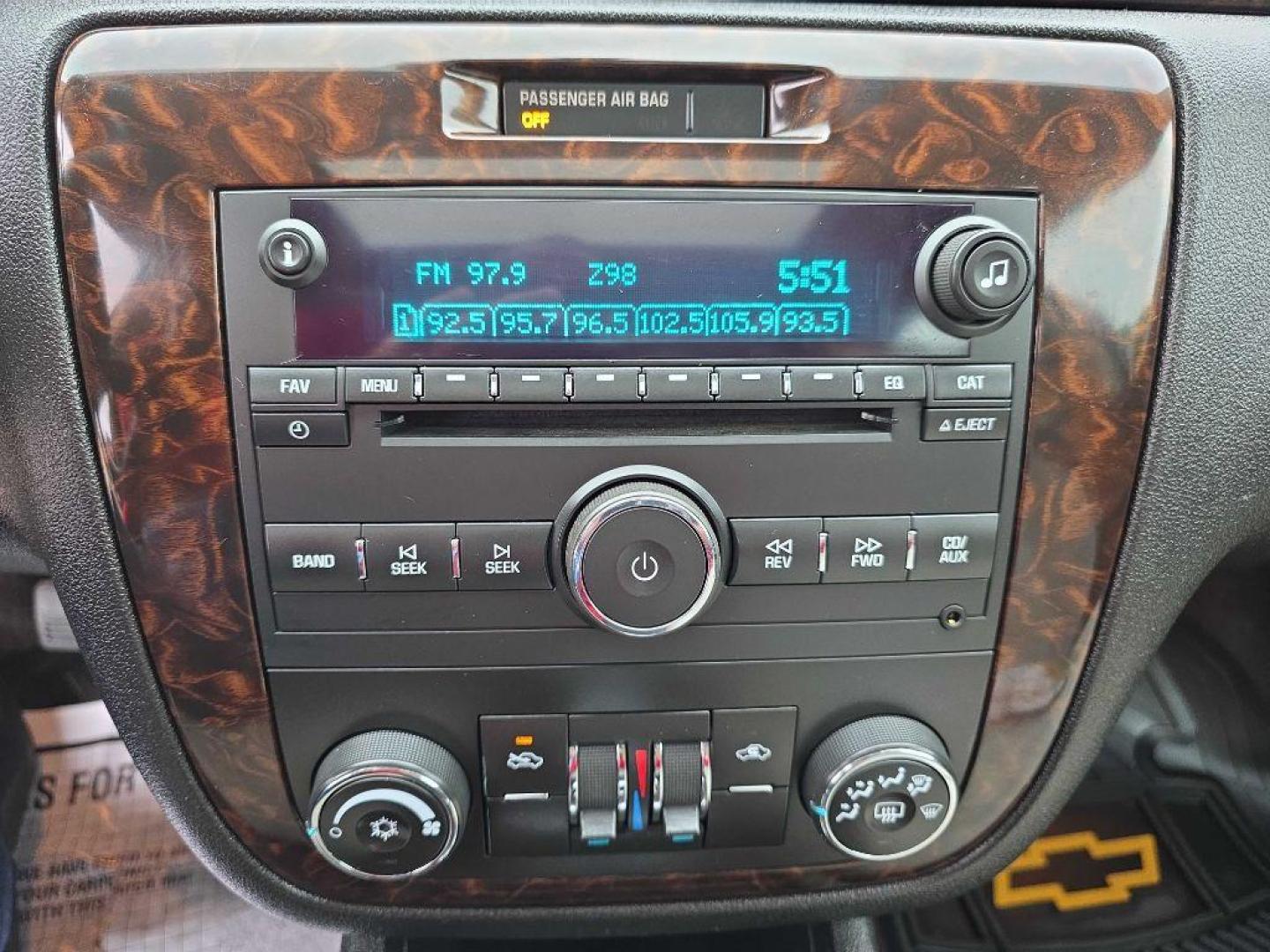 2014 BLACK CHEVROLET IMPALA LIMITED LT (2G1WB5E39E1) with an 3.6L engine, Automatic transmission, located at 495 Old Highway 20 West, South Sioux City, NE, 68776, (402) 494-2677, 42.458408, -96.443512 - Photo#7