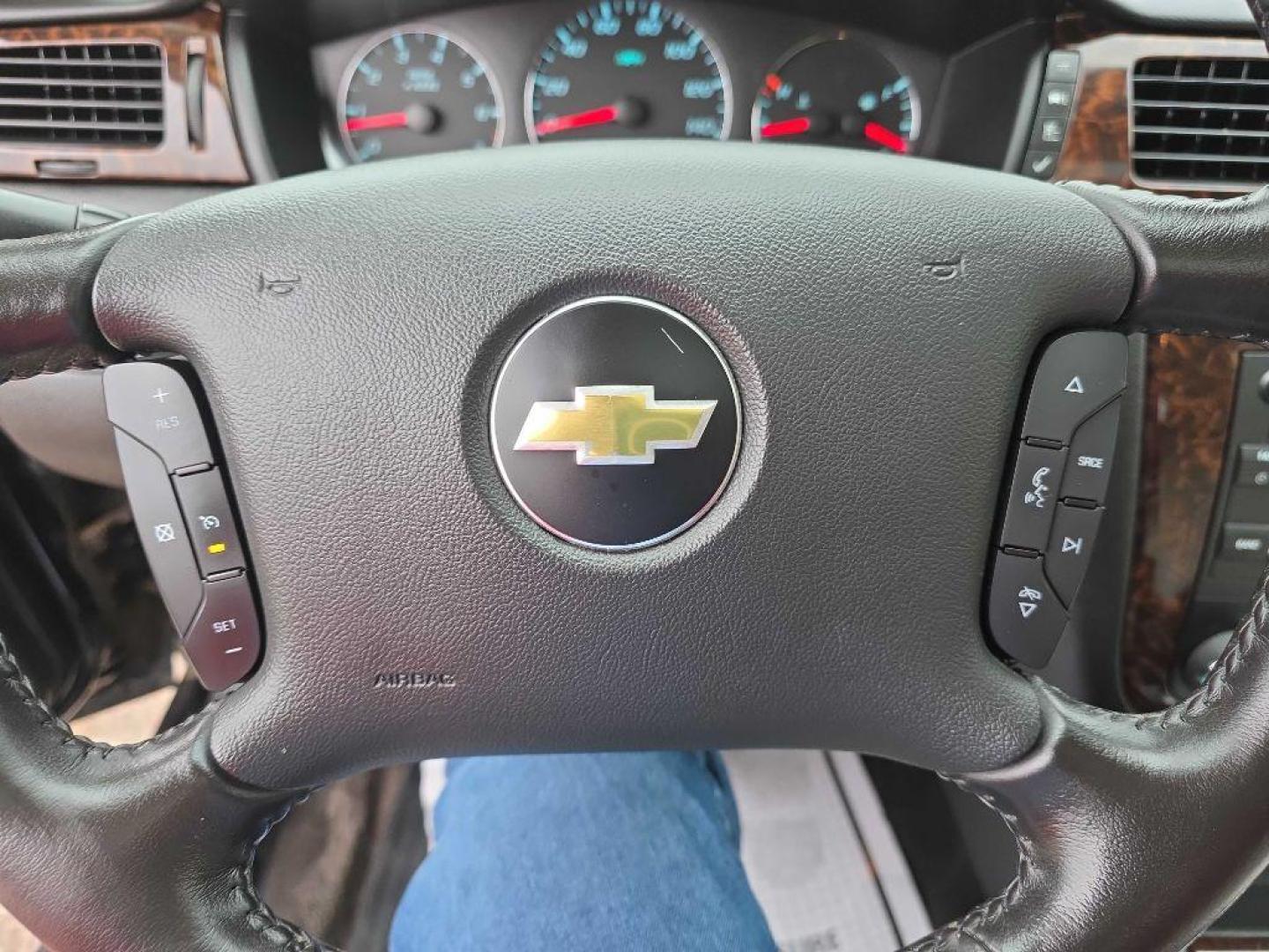 2014 BLACK CHEVROLET IMPALA LIMITED LT (2G1WB5E39E1) with an 3.6L engine, Automatic transmission, located at 495 Old Highway 20 West, South Sioux City, NE, 68776, (402) 494-2677, 42.458408, -96.443512 - Photo#11