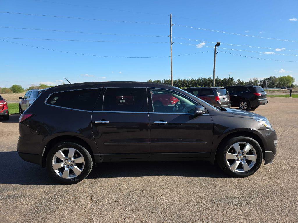 photo of 2014 CHEVROLET TRAVERSE LTZ