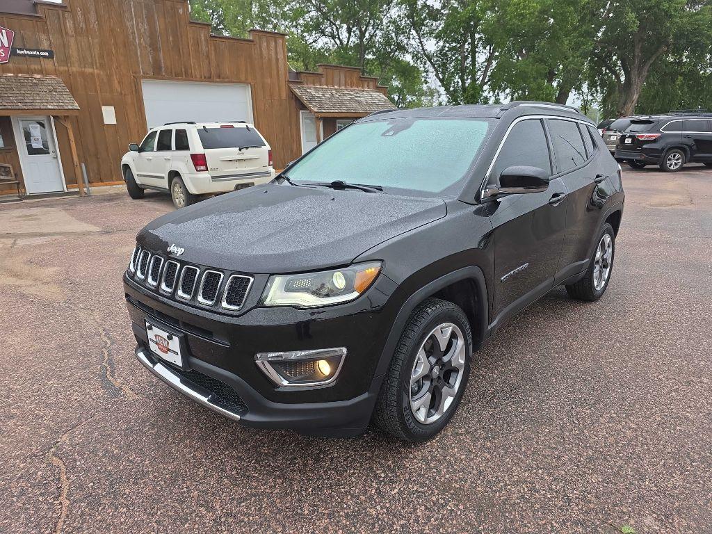 photo of 2018 JEEP COMPASS LIMITED