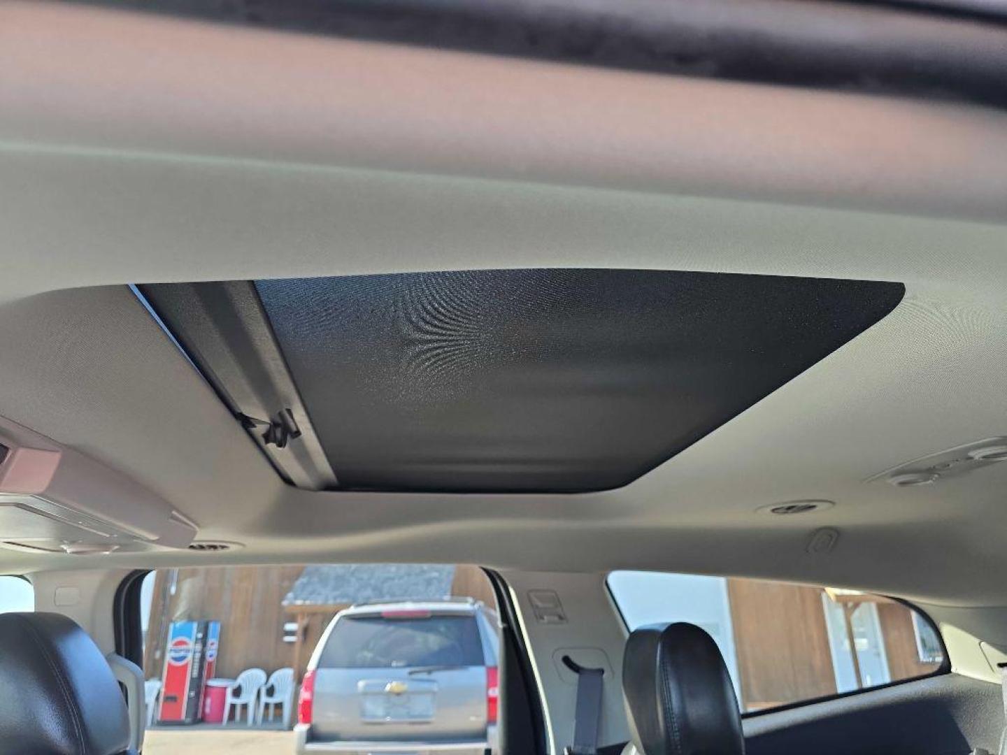 2011 BLACK CHEVROLET TRAVERSE LT (1GNKRJED3BJ) with an 3.6L engine, Automatic transmission, located at 495 Old Highway 20 West, South Sioux City, NE, 68776, (402) 494-2677, 42.458408, -96.443512 - Photo#7