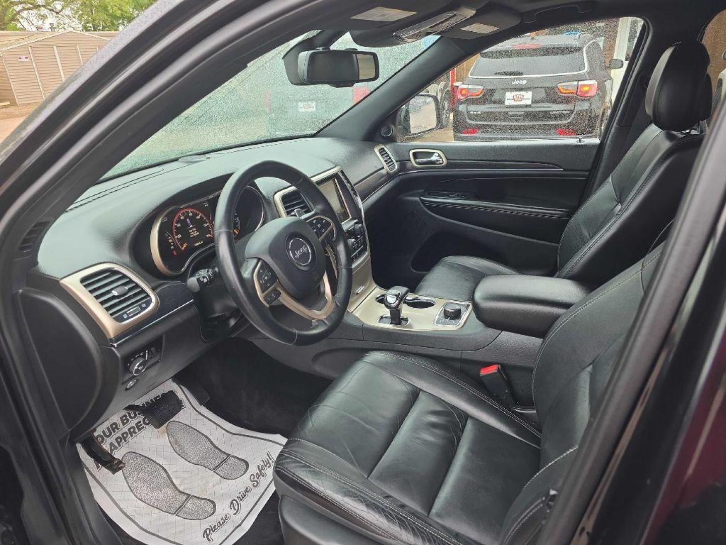 2014 BLACK JEEP GRAND CHEROKEE LIMITED (1C4RJFBG1EC) with an 3.6L engine, Automatic transmission, located at 495 Old Highway 20 West, South Sioux City, NE, 68776, (402) 494-2677, 42.458408, -96.443512 - Photo#6