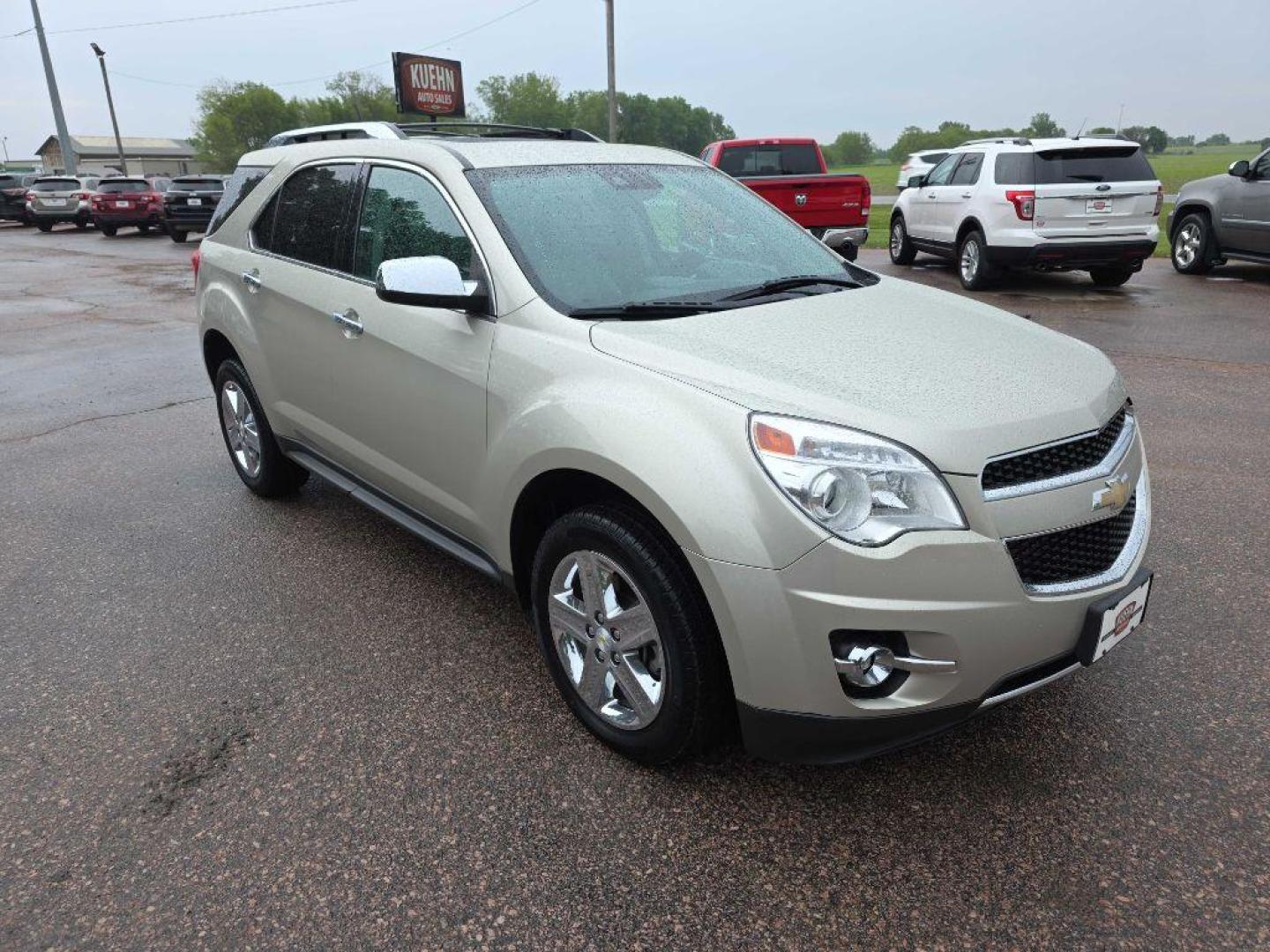 2014 TAN CHEVROLET EQUINOX LTZ (2GNFLHE35E6) with an 3.6L engine, Automatic transmission, located at 495 Old Highway 20 West, South Sioux City, NE, 68776, (402) 494-2677, 42.458408, -96.443512 - Photo#5