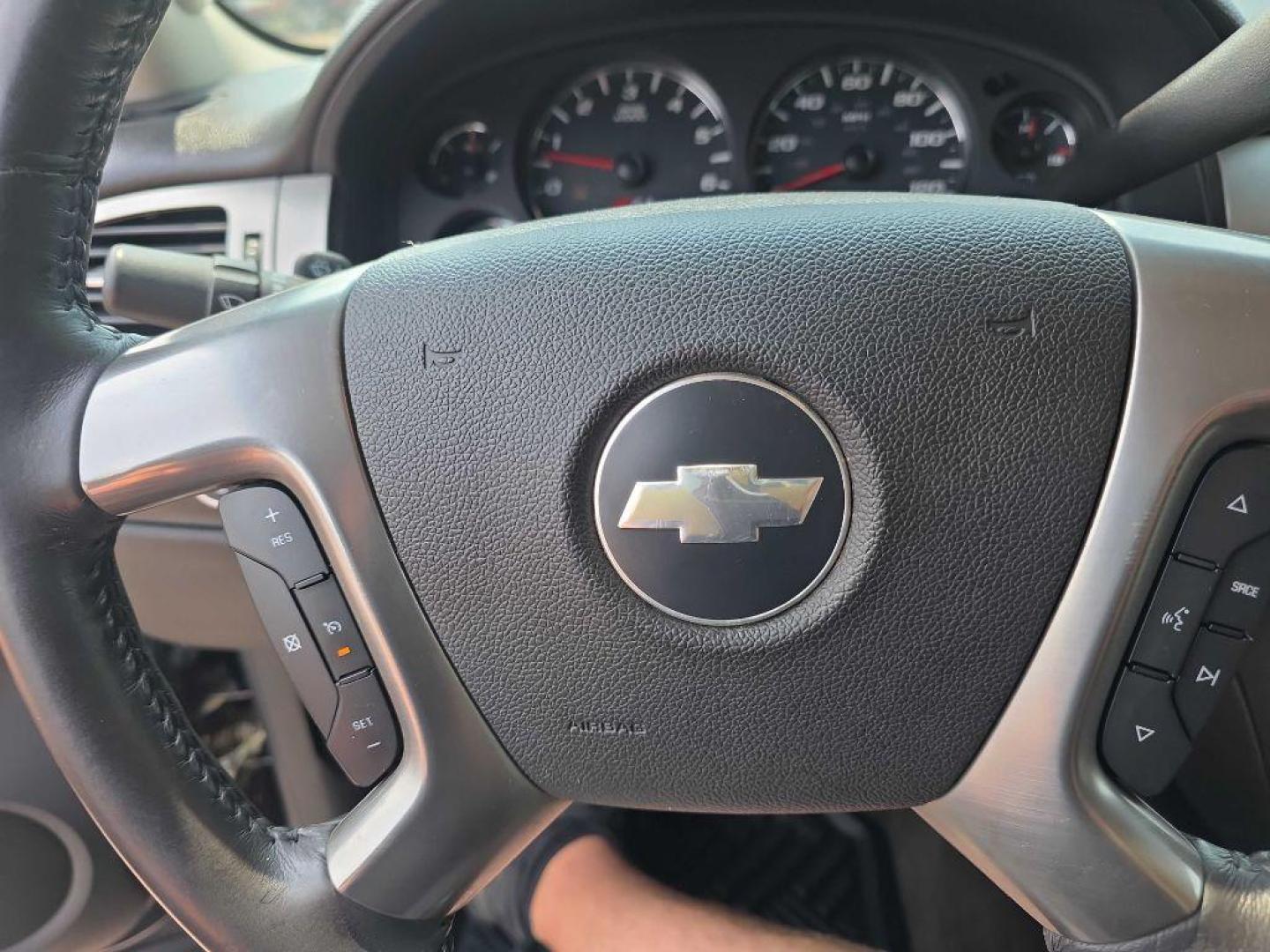 2007 BLACK CHEVROLET AVALANCHE 1500 (3GNFK12397G) with an 5.3L engine, Automatic transmission, located at 495 Old Highway 20 West, South Sioux City, NE, 68776, (402) 494-2677, 42.458408, -96.443512 - Photo#13