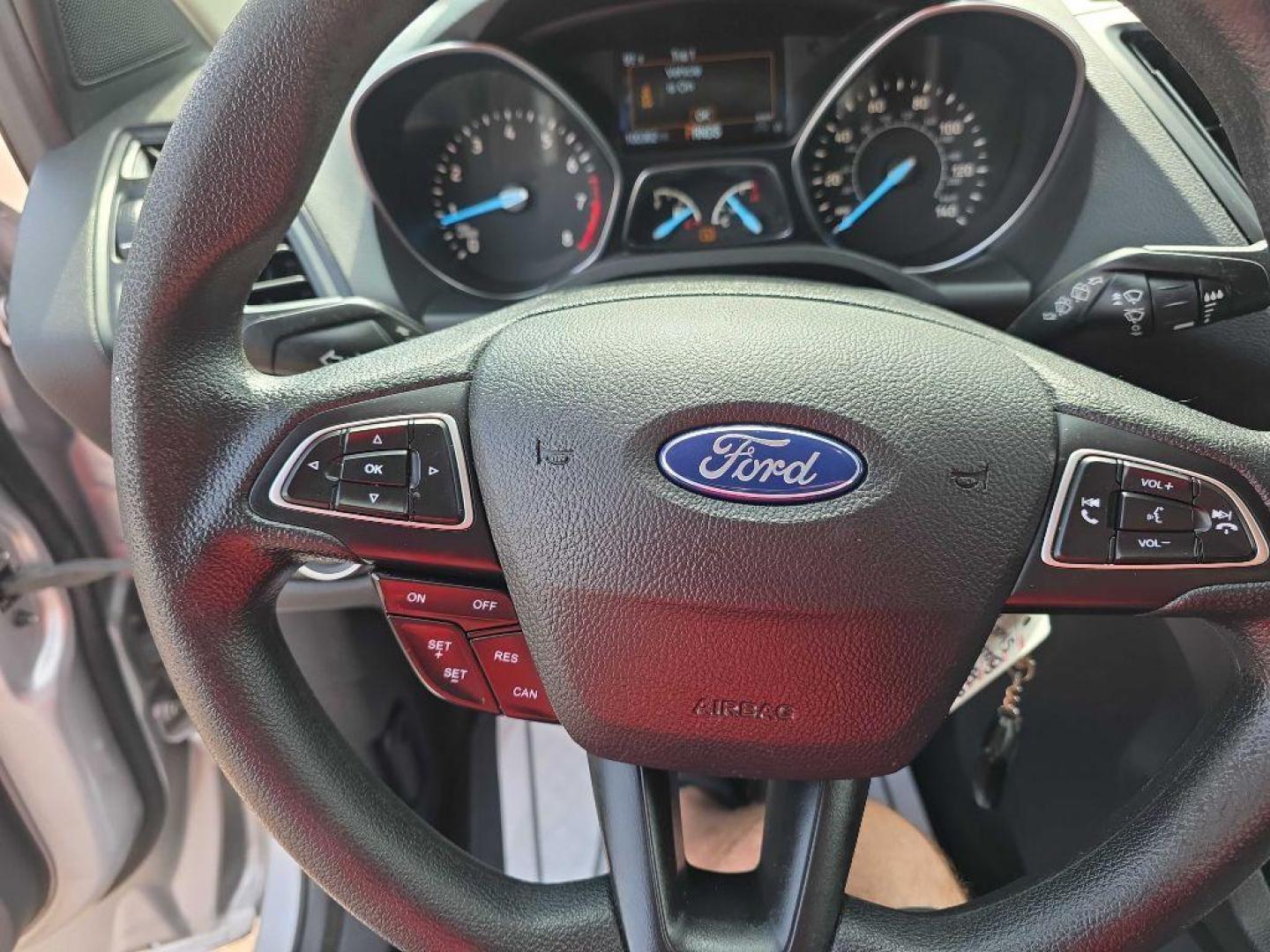 2018 SILVER FORD ESCAPE SE (1FMCU9GD5JU) with an 1.5L engine, Automatic transmission, located at 495 Old Highway 20 West, South Sioux City, NE, 68776, (402) 494-2677, 42.458408, -96.443512 - Photo#36