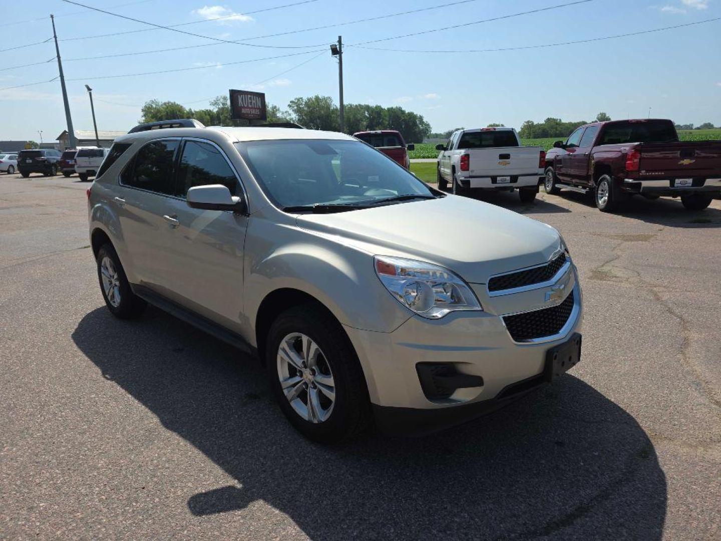 2015 TAN CHEVROLET EQUINOX LT (1GNFLFEK4FZ) with an 2.4L engine, Automatic transmission, located at 495 Old Highway 20 West, South Sioux City, NE, 68776, (402) 494-2677, 42.458408, -96.443512 - Photo#2