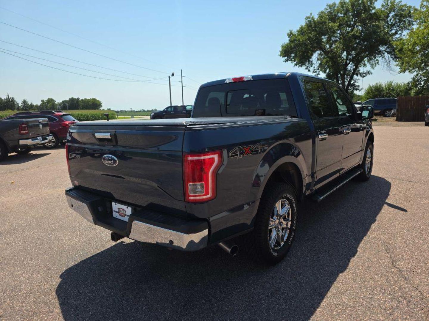 2015 BLUE FORD F150 SUPERCREW (1FTEW1EP9FK) with an 2.7L engine, Automatic transmission, located at 495 Old Highway 20 West, South Sioux City, NE, 68776, (402) 494-2677, 42.458408, -96.443512 - Photo#3