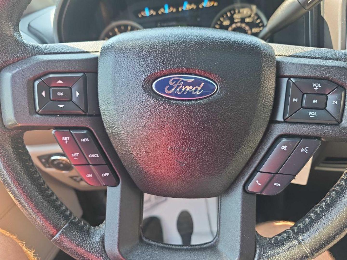 2015 BLUE FORD F150 SUPERCREW (1FTEW1EP9FK) with an 2.7L engine, Automatic transmission, located at 495 Old Highway 20 West, South Sioux City, NE, 68776, (402) 494-2677, 42.458408, -96.443512 - Photo#10