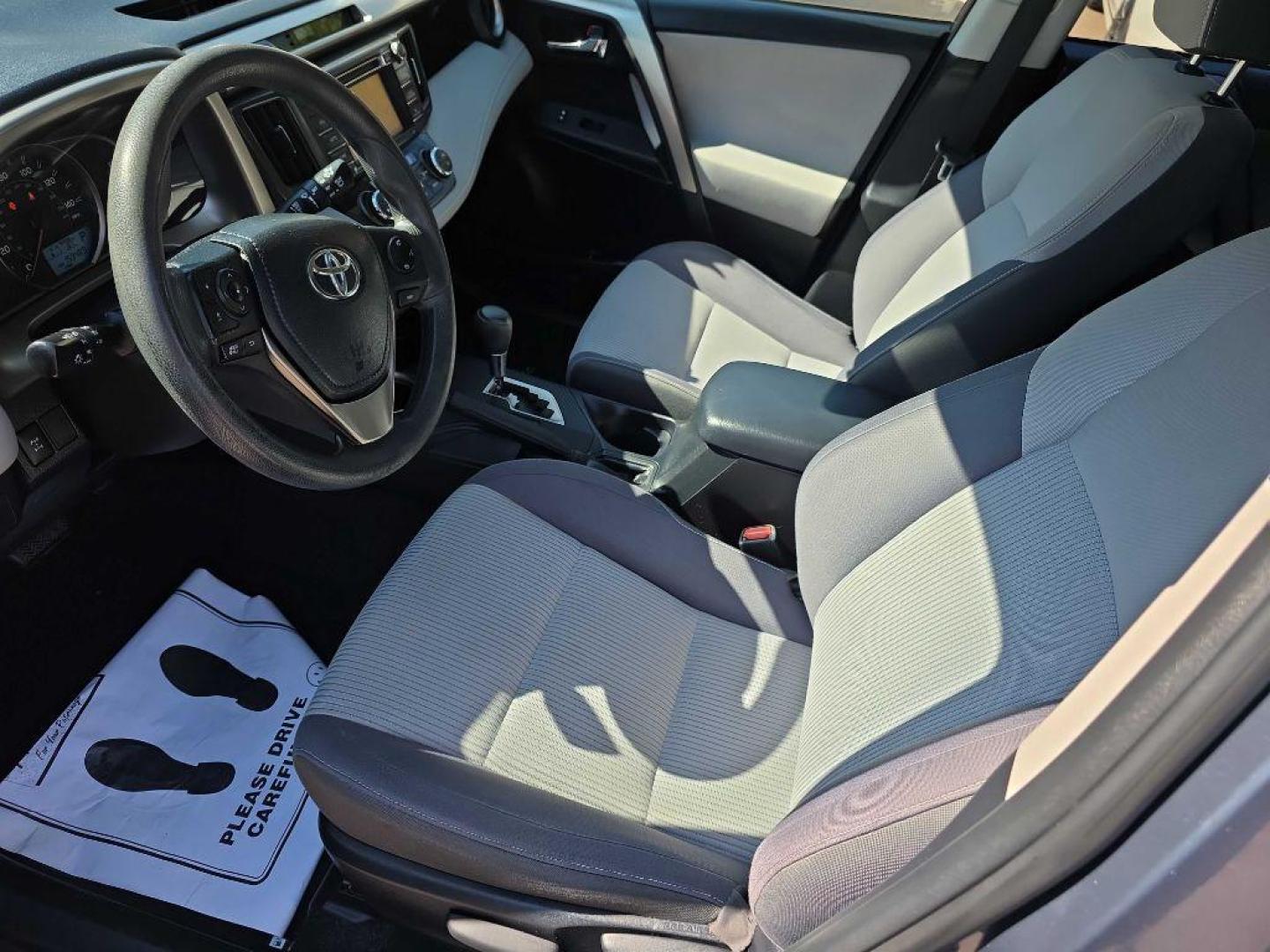 2014 BLUE TOYOTA RAV4 XLE (JTMRFREV8ED) with an 2.5L engine, Automatic transmission, located at 495 Old Highway 20 West, South Sioux City, NE, 68776, (402) 494-2677, 42.458408, -96.443512 - Photo#7