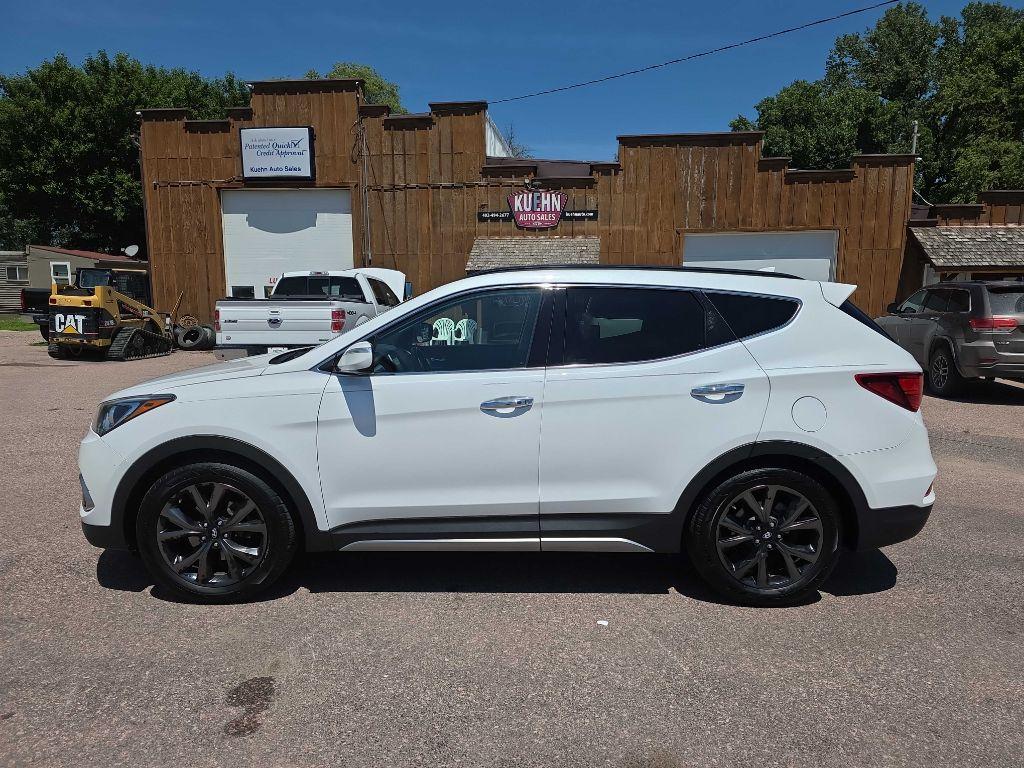 photo of 2017 HYUNDAI SANTA FE SPORT 