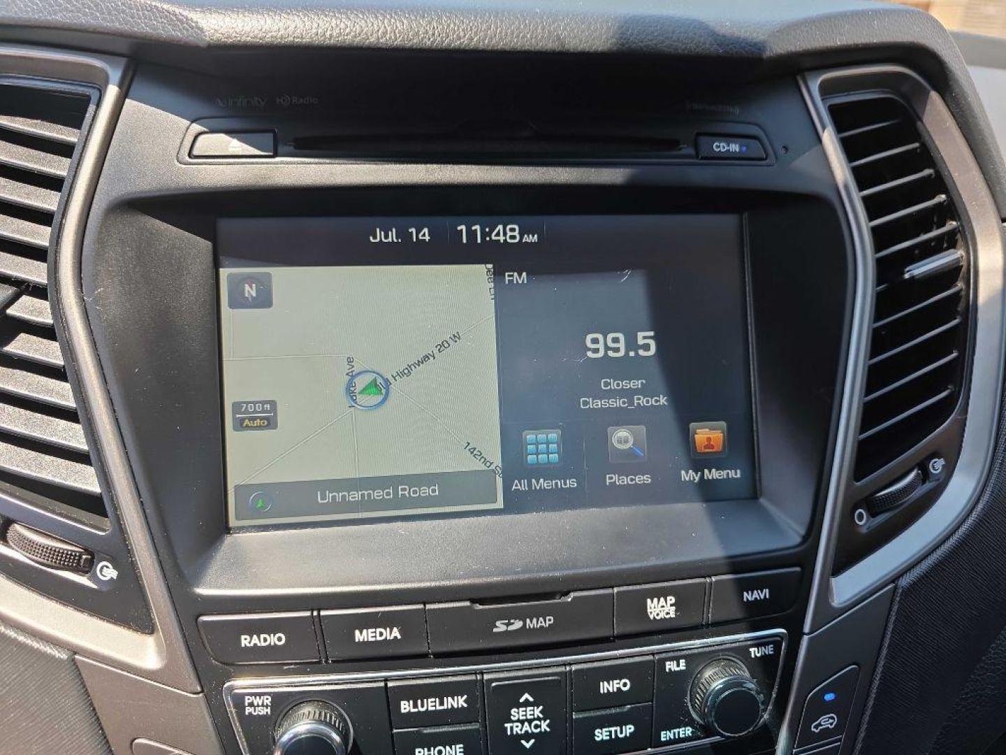 2017 WHITE HYUNDAI SANTA FE SPORT (5XYZW4LA4HG) with an 2.0L engine, Automatic transmission, located at 495 Old Highway 20 West, South Sioux City, NE, 68776, (402) 494-2677, 42.458408, -96.443512 - Photo#11