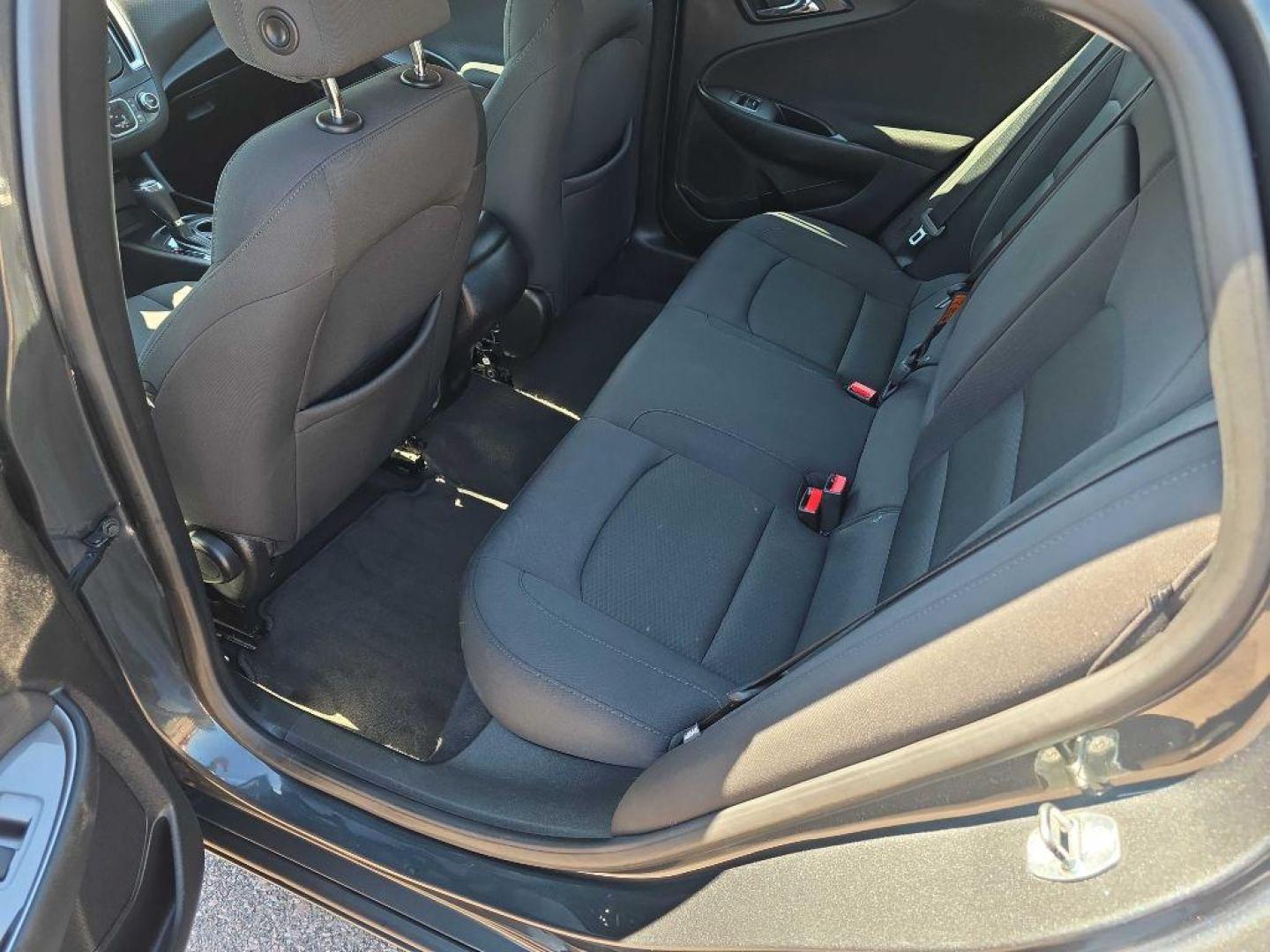 2018 GREY CHEVROLET MALIBU LS (1G1ZB5ST7JF) with an 1.5L engine, Automatic transmission, located at 495 Old Highway 20 West, South Sioux City, NE, 68776, (402) 494-2677, 42.458408, -96.443512 - Photo#7