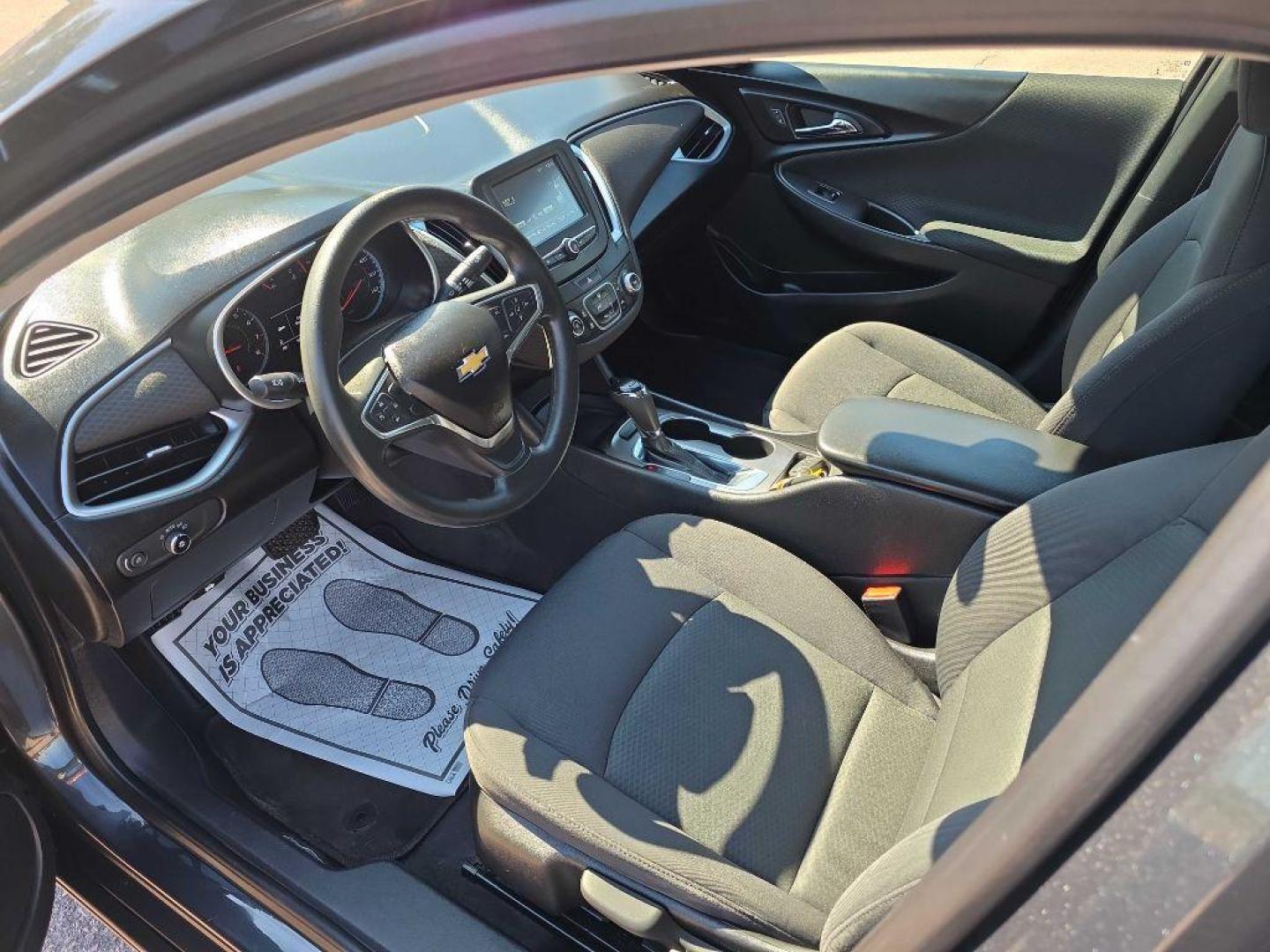 2018 GREY CHEVROLET MALIBU LS (1G1ZB5ST7JF) with an 1.5L engine, Automatic transmission, located at 495 Old Highway 20 West, South Sioux City, NE, 68776, (402) 494-2677, 42.458408, -96.443512 - Photo#10