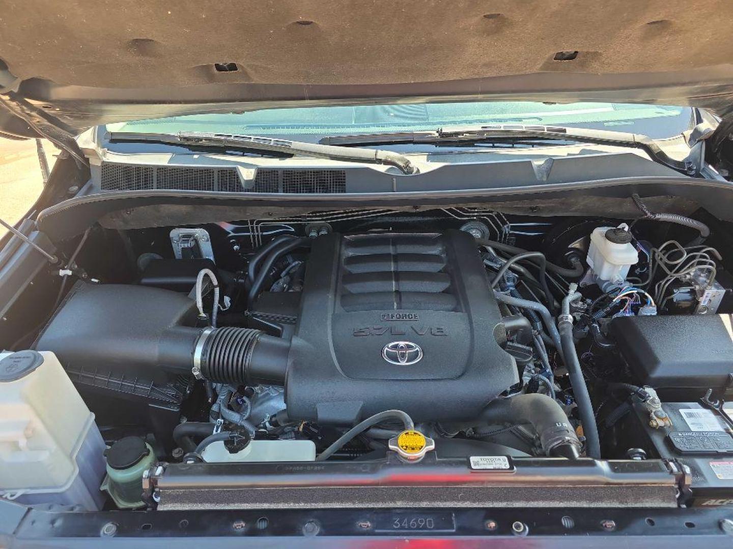 2016 BLACK TOYOTA TUNDRA CREWMAX 1794 (5TFAW5F12GX) with an 5.7L engine, Automatic transmission, located at 495 Old Highway 20 West, South Sioux City, NE, 68776, (402) 494-2677, 42.458408, -96.443512 - Photo#19