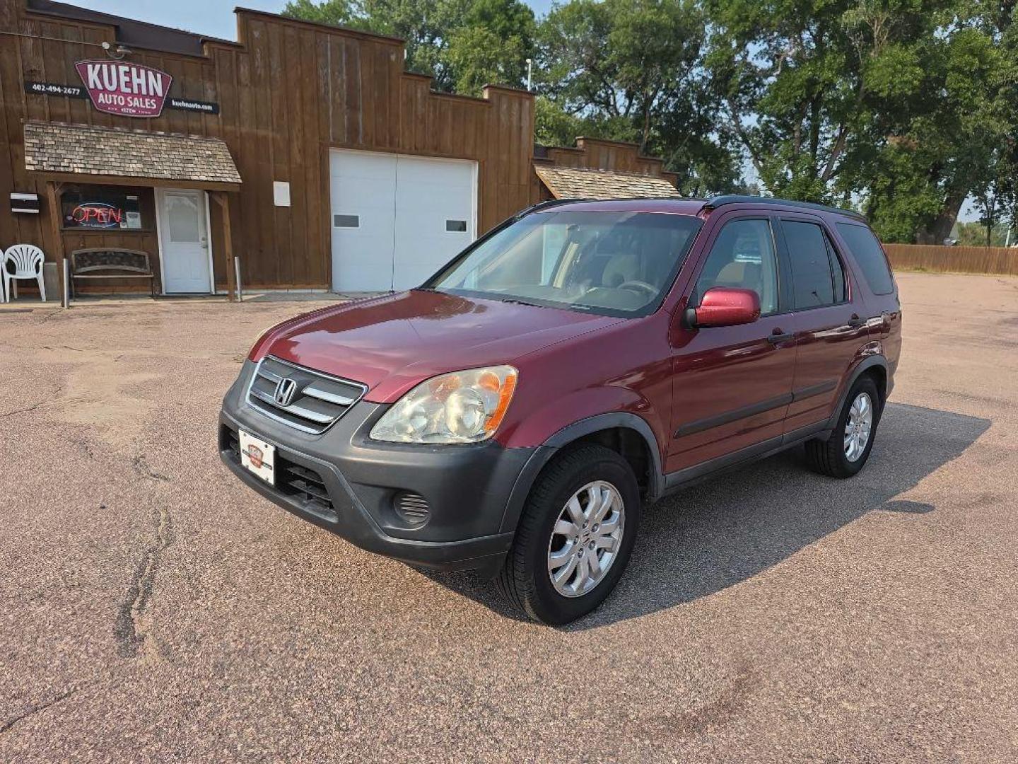 2006 RED HONDA CR-V EX (JHLRD78886C) with an 2.4L engine, Automatic transmission, located at 495 Old Highway 20 West, South Sioux City, NE, 68776, (402) 494-2677, 42.458408, -96.443512 - Photo#0