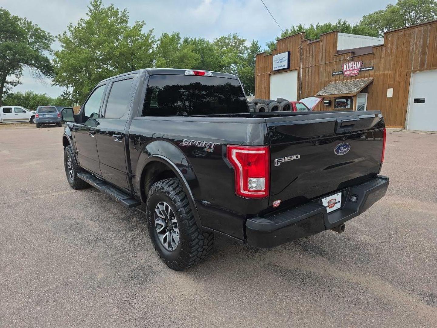 2015 BLACK FORD F150 SUPERCREW (1FTEW1EG9FK) with an 3.5L engine, Automatic transmission, located at 495 Old Highway 20 West, South Sioux City, NE, 68776, (402) 494-2677, 42.458408, -96.443512 - Photo#2